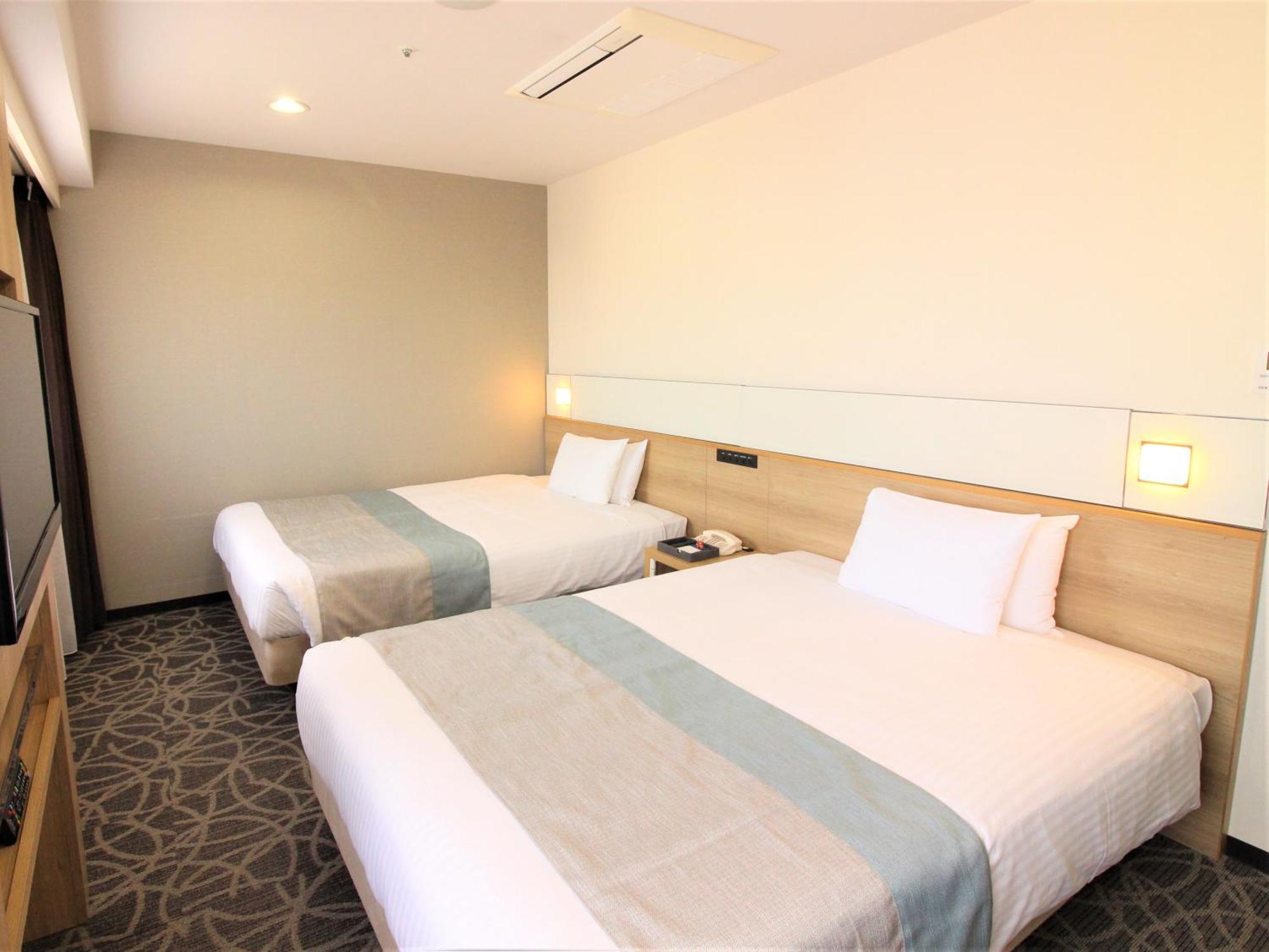 Almont Hotel Naha Omoromachi מראה חיצוני תמונה