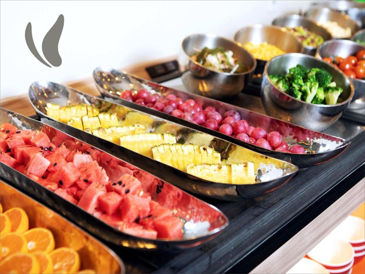Almont Hotel Naha Omoromachi מראה חיצוני תמונה